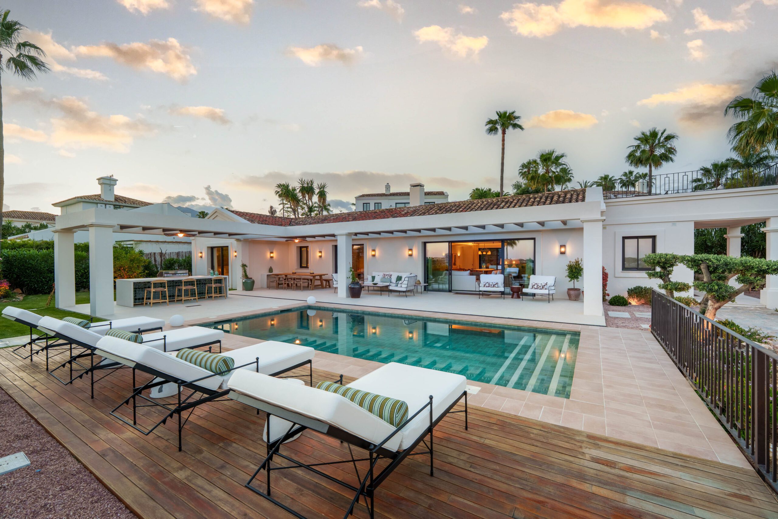 House in Nueva Andalucia - view 1