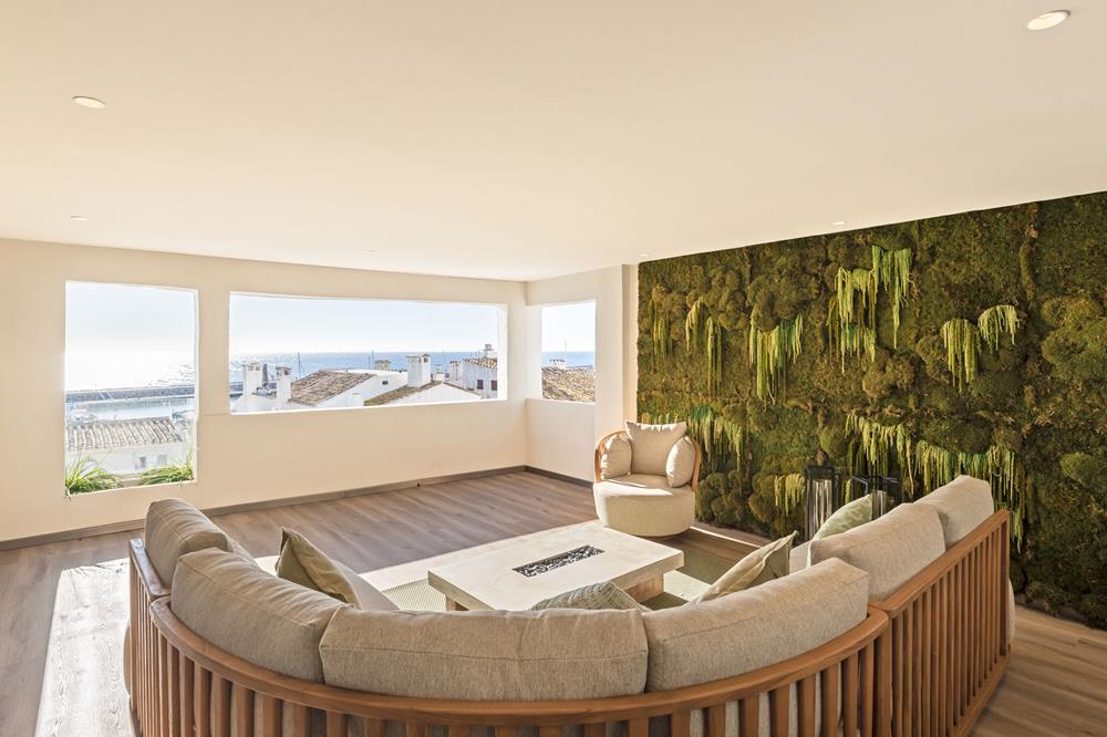 Apartment in Marbella - view 1