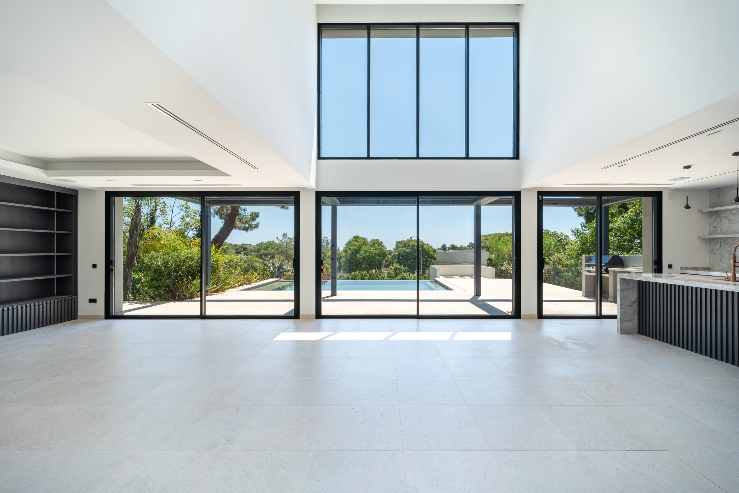 Villa in Malaga - view 1