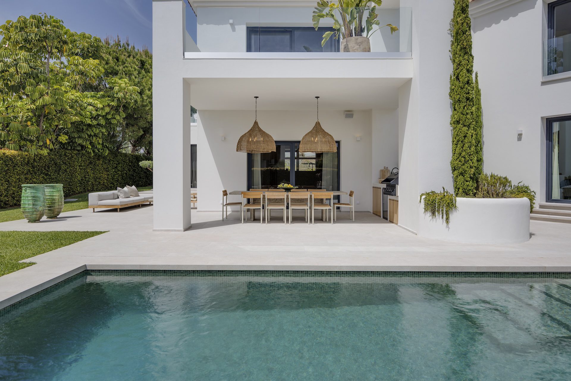Villa in Benahavis - view 1