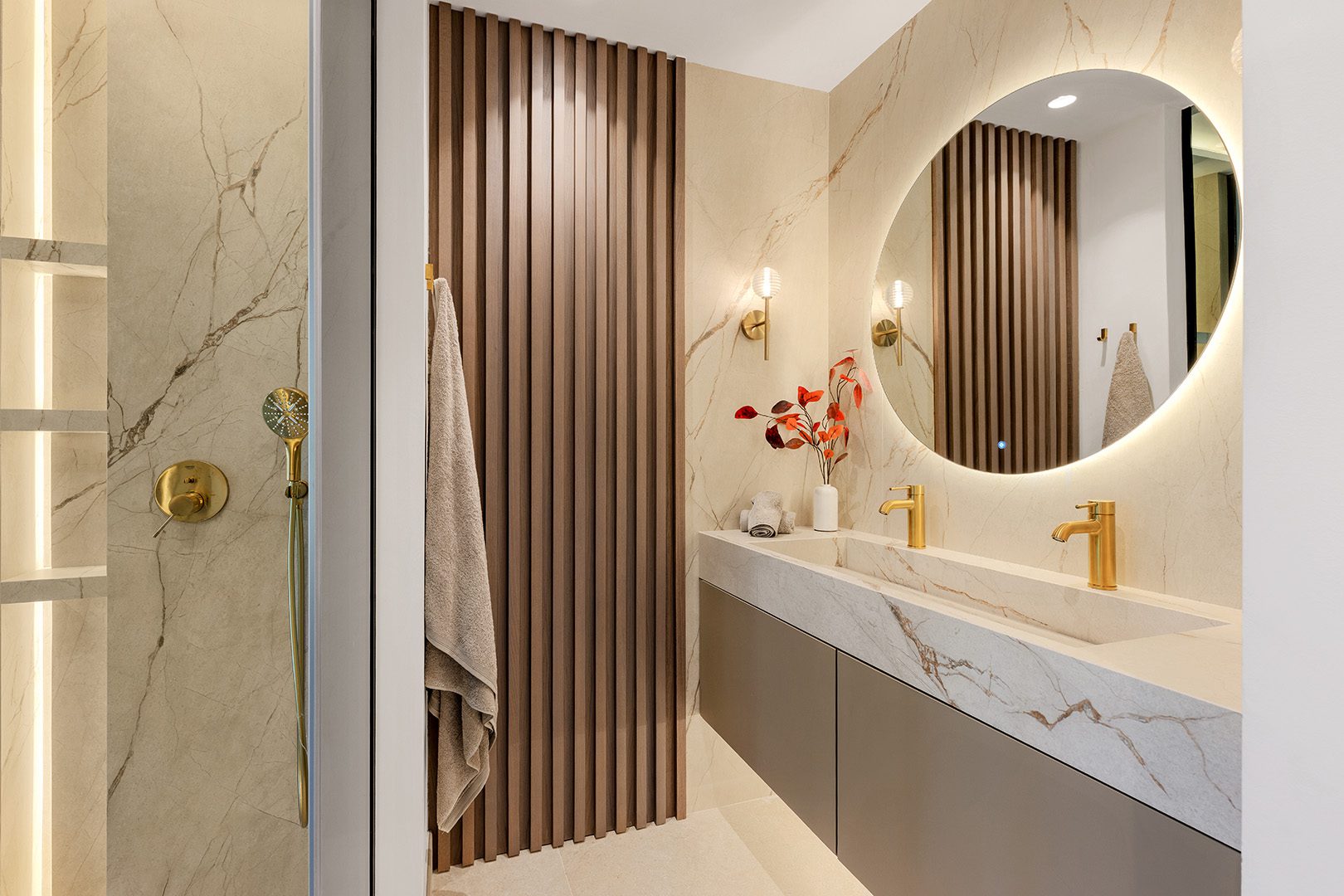 Apartment in Estepona - Image 2