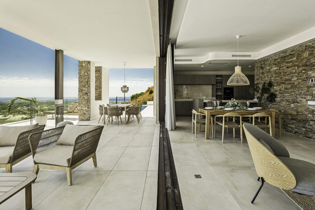 Villa in Atalaya Isdabe - view 1